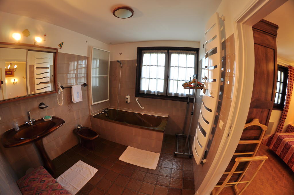 Hôtel-Logis La Coraline Gannat Camera foto